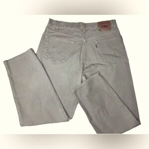 Vintage Levis 550 Relaxed Fit 36x32 Mens Khaki Jeans Pants
Made in USA 1990s Y2K